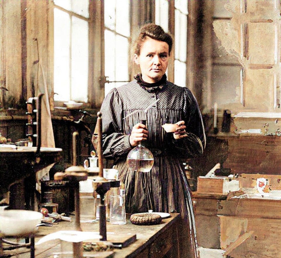 File:Marie-Curie.jpg