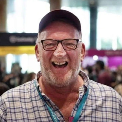 Andrew Palmer is a Driver