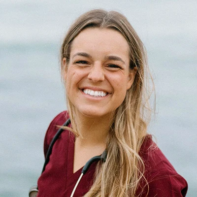 Shaylee Hanson is a Relator